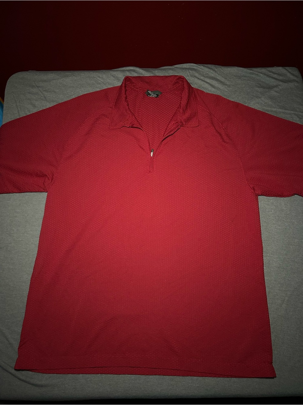 Nike Y2K Men's Red Short-Zip Textured Golf Polo